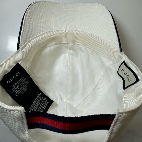 Gucci Canvas Interlocking GG Baseball Cap - Picture 8 of 10